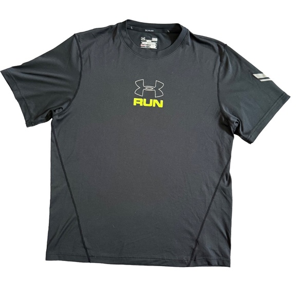 UNDER ARMOUR BLACK HEAT GEAR FITTED SHORT SLEEVE “RUN” T-SHIRT SIZE LARGE - Picture 1 of 7
